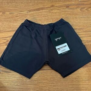 NWT Yporque Boy’s Basketball Shorts Size 4Y